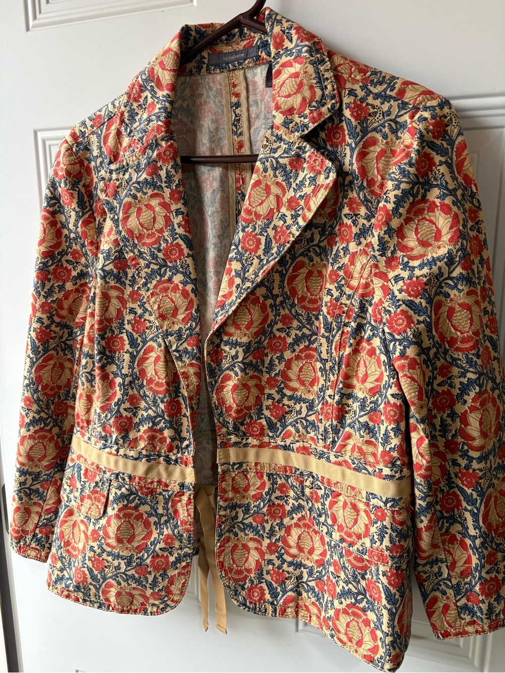 Liz Claiborne Quilted Floral Blazer in Red, Cream & Navy